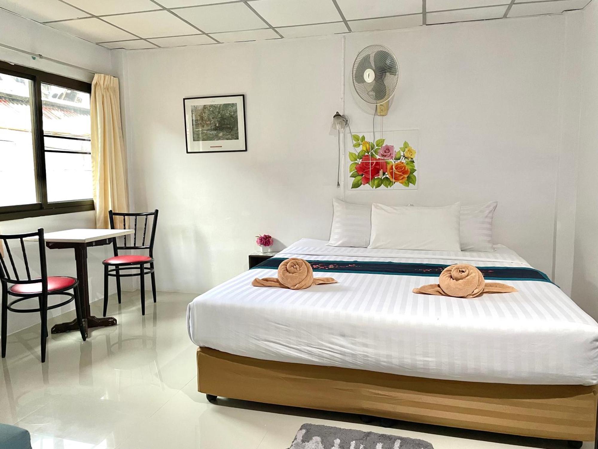 Jj Karon Beach Hotel Kültér fotó